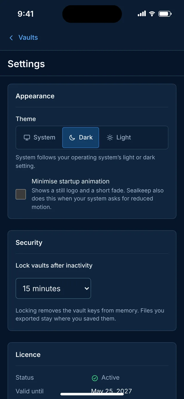 Sealkeep settings: theme, and locking vaults after inactivity.